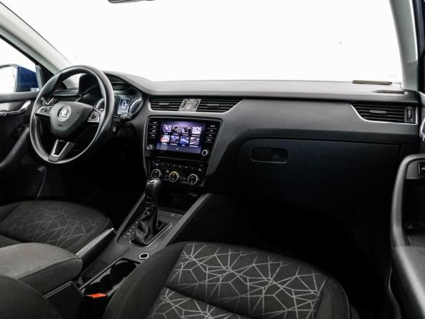Skoda Octavia III (A7) Рестайлинг с пробегом 2019 года, цена 1 449 000 рублей, 195279 км, лифтбек, Автокод Объявления