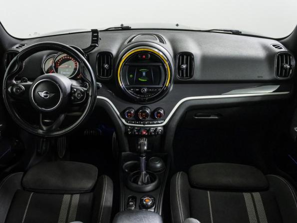 Mini Countryman II с пробегом 2018 года, цена 2 289 000 рублей, 203666 км, внедорожник, Автокод Объявления