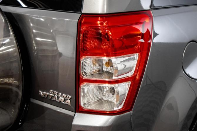 Suzuki Grand Vitara II с пробегом 2007 года, цена 949 000 рублей, 240000 км, внедорожник, Автокод Объявления