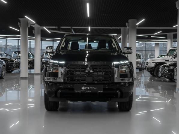 Mitsubishi L200 VI с пробегом 2025 года, цена 5 350 000 рублей, 30 км, пикап, Автокод Объявления