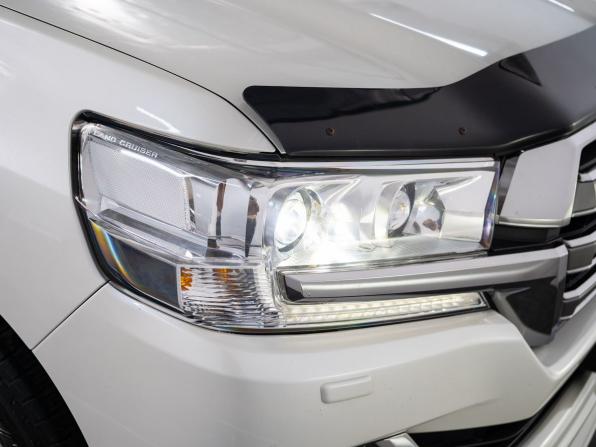 Toyota Land Cruiser 200 Series Рестайлинг 2 с пробегом 2015 года, цена 6 425 000 рублей, 120999 км, внедорожник, Автокод Объявления