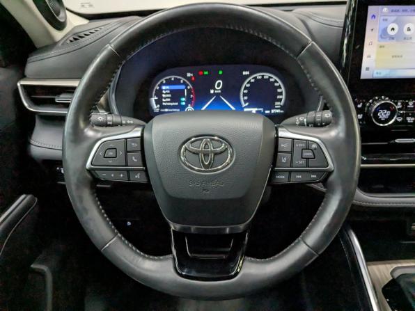 Toyota Highlander IV (XU70) с пробегом 2024 года, цена 5 150 000 рублей, 37779 км, внедорожник, Автокод Объявления