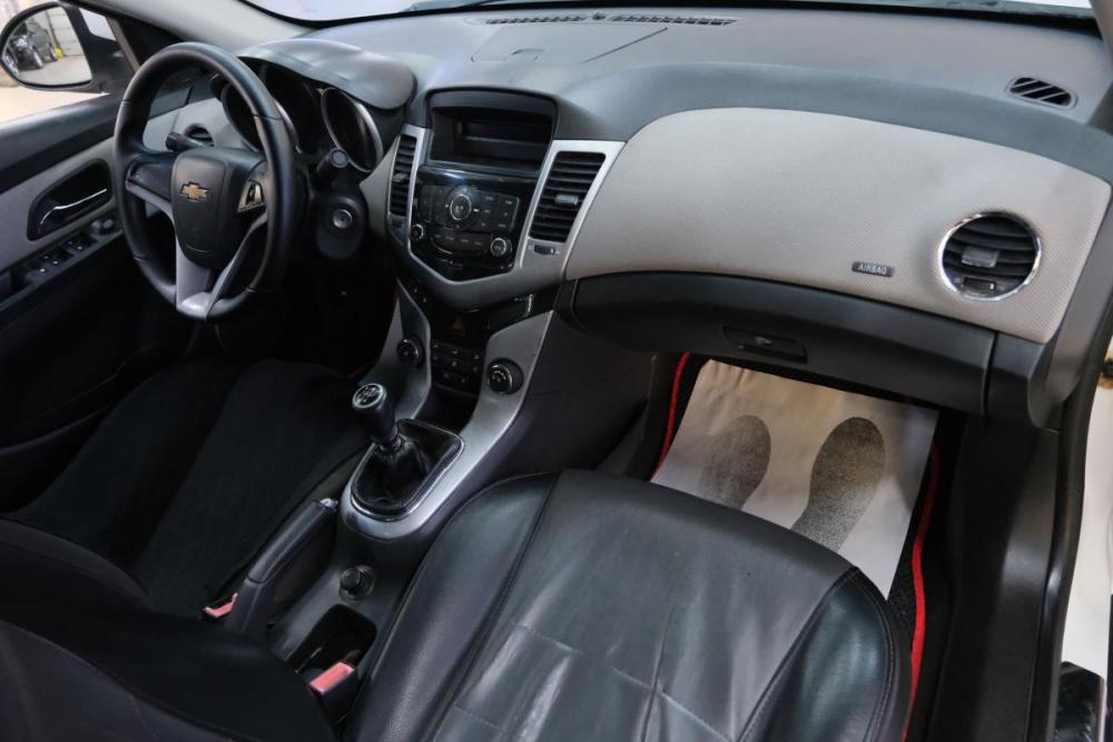 Chevrolet Cruze I Омск  - изображение 19