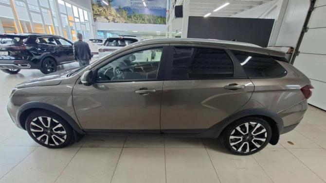 Lada (ВАЗ) Vesta I Рестайлинг (NG) с пробегом 2024 года, цена 1 554 000 рублей, 13000 км, универсал, Автокод Объявления