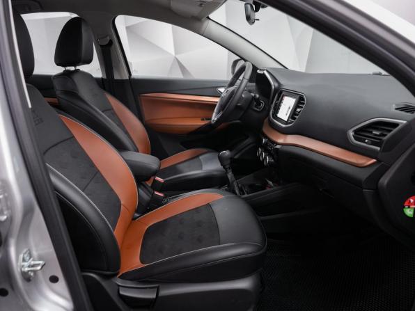 Lada (ВАЗ) Vesta I Рестайлинг (NG) с пробегом 2025 года, цена 1 585 000 рублей, 10680 км, седан, Автокод Объявления