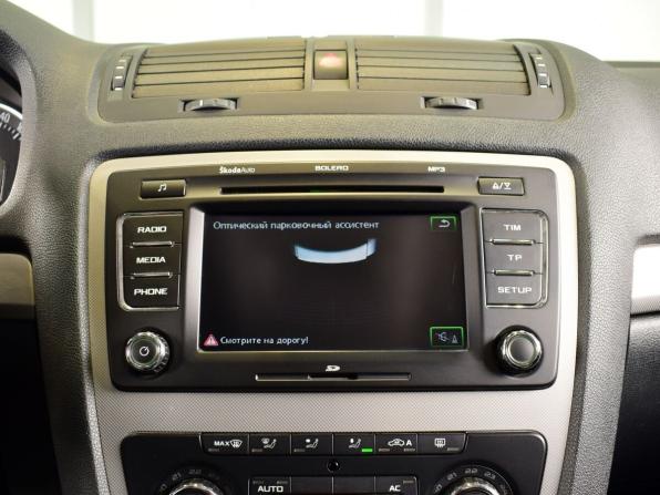 Skoda Octavia II (A5) Рестайлинг с пробегом 2012 года, цена 995 995 рублей, 186578 км, лифтбек, Автокод Объявления