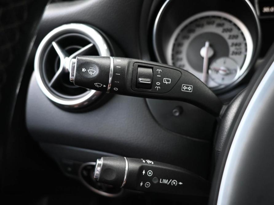 Mercedes-Benz GLA I (X156) Новороссийск  - изображение 12
