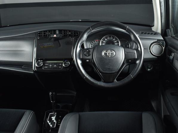 Toyota Corolla XI (E160 E170 E180) с пробегом 2014 года, цена 1 299 995 рублей, 99042 км, универсал, Автокод Объявления