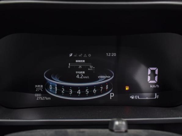 Toyota Raize I с пробегом 2021 года, цена 1 870 000 рублей, 27527 км, внедорожник, Автокод Объявления