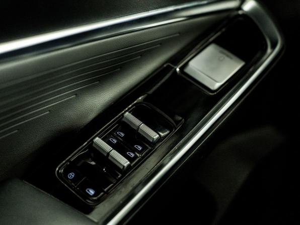 Geely Atlas II с пробегом 2023 года, цена 2 360 000 рублей, 80284 км, внедорожник, Автокод Объявления
