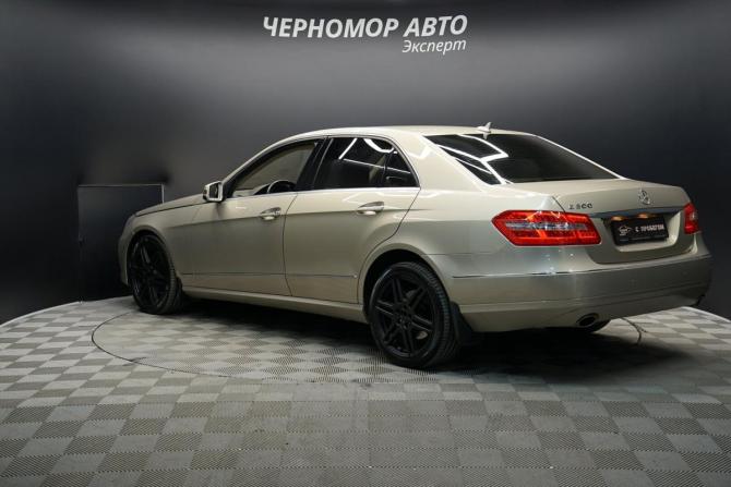 Mercedes-Benz E-Класс IV (W212 S212 C207) с пробегом 2009 года, цена 1 650 000 рублей, 278122 км, седан, Автокод Объявления