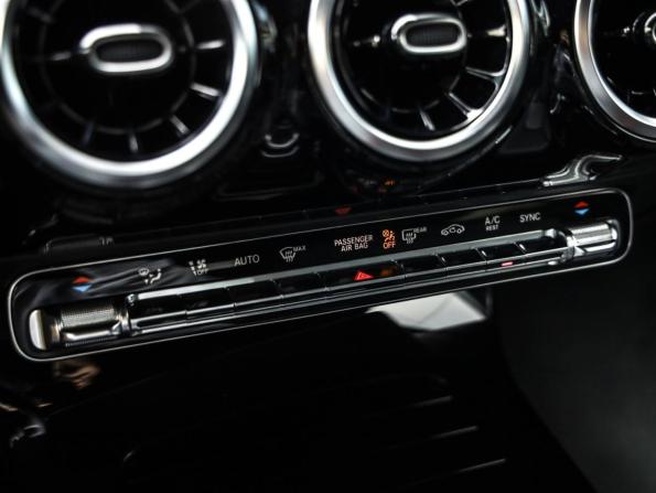 Mercedes-Benz CLA II (C118 X118) с пробегом 2019 года, цена 2 299 000 рублей, 189605 км, седан, Автокод Объявления