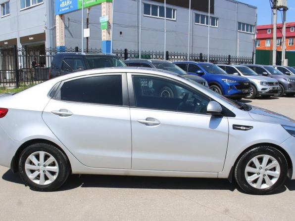 Kia Rio III Рестайлинг с пробегом 2017 года, цена 1 161 000 рублей, 122728 км, седан, Автокод Объявления