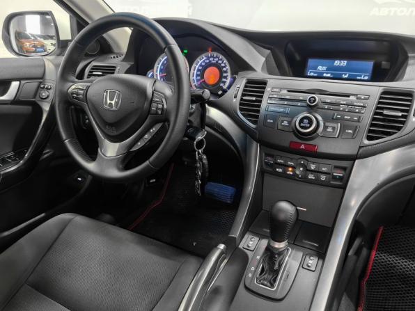 Honda Accord VIII Рестайлинг с пробегом 2012 года, цена 1 550 000 рублей, 170600 км, седан, Автокод Объявления