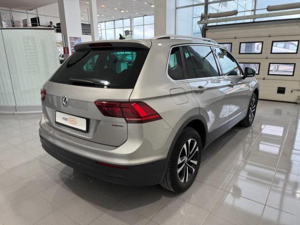 Volkswagen Tiguan II с пробегом 2019 года, цена 2 300 000 рублей, 178785 км, внедорожник, Автокод Объявления