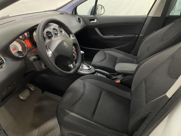 Peugeot 408 I с пробегом 2013 года, цена 570 000 рублей, 120478 км, седан, Автокод Объявления