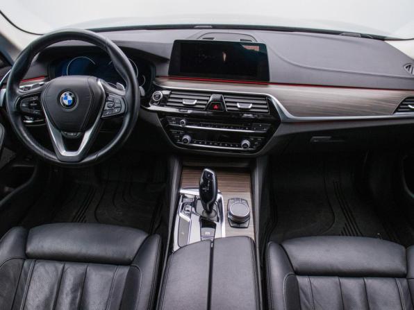 BMW 5 серии VII (G30/G31/G38) с пробегом 2018 года, цена 3 546 000 рублей, 114729 км, седан, Автокод Объявления