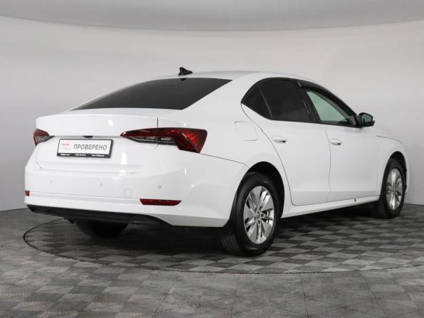 Skoda Octavia IV (A8) с пробегом 2021 года, цена 1 890 000 рублей, 156900 км, лифтбек, Автокод Объявления