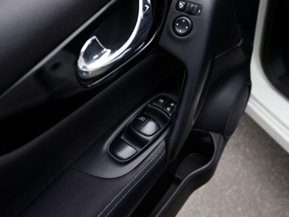 Nissan Qashqai II с пробегом 2014 года, цена 1 388 000 рублей, 157312 км, внедорожник, Автокод Объявления