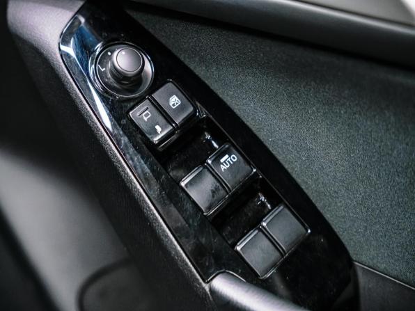 Mazda Axela III Рестайлинг с пробегом 2019 года, цена 1 550 000 рублей, 99293 км, хэтчбек, Автокод Объявления