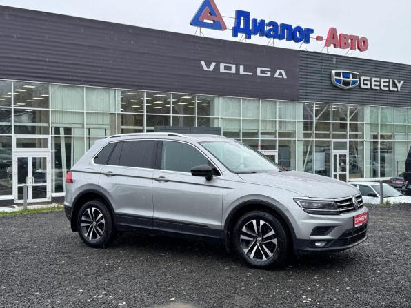 Volkswagen Tiguan II с пробегом 2019 года, цена 2 500 000 рублей, 68561 км, внедорожник, Автокод Объявления