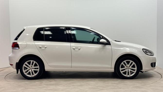 Volkswagen Golf VI с пробегом 2010 года, цена 695 000 рублей, 230386 км, хэтчбек, Автокод Объявления