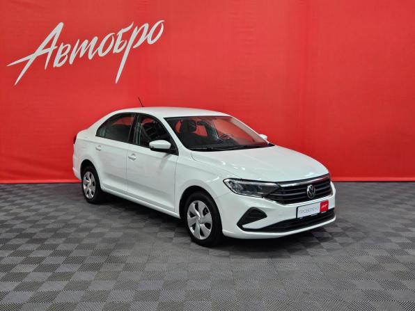 Volkswagen Polo VI с пробегом 2022 года, цена 1 429 000 рублей, 62216 км, лифтбек, Автокод Объявления