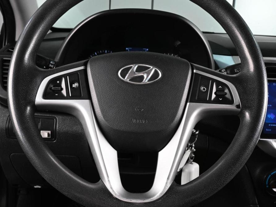 Hyundai Solaris I Ростов-на-Дону  - изображение 12