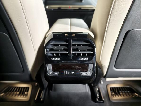 BMW iX I (I20) с пробегом 2021 года, цена 6 095 000 рублей, 56562 км, внедорожник, Автокод Объявления