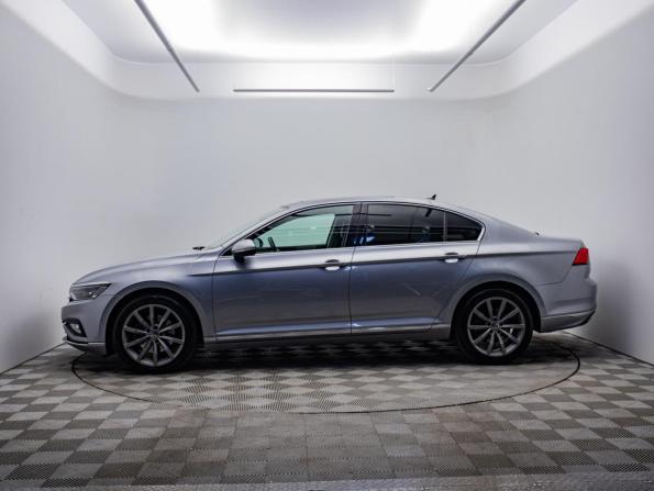 Volkswagen Passat B8 Рестайлинг с пробегом 2020 года, цена 3 199 000 рублей, 74500 км, седан, Автокод Объявления