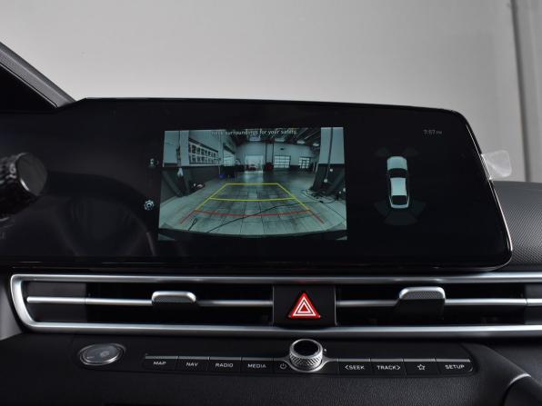 Hyundai Elantra VII (CN7) Рестайлинг с пробегом 2025 года, цена 2 499 995 рублей, 38 км, седан, Автокод Объявления