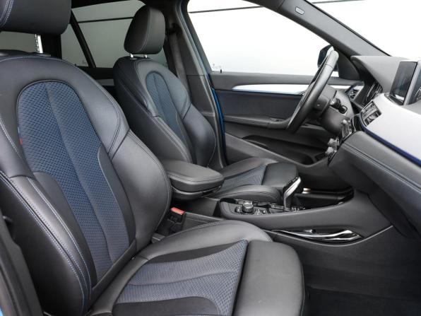 BMW X1 II (F48) Рестайлинг с пробегом 2019 года, цена 3 549 000 рублей, 57880 км, внедорожник, Автокод Объявления