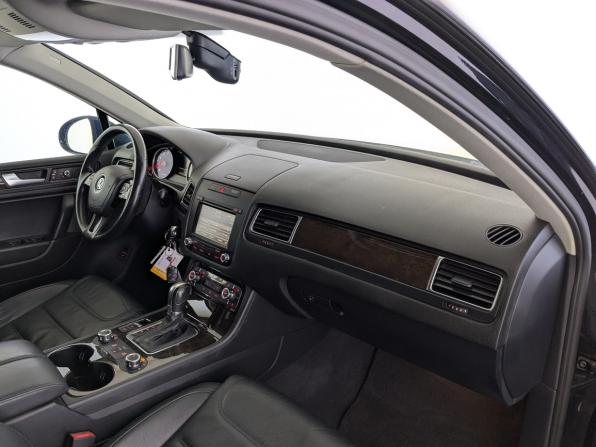 Volkswagen Touareg II с пробегом 2012 года, цена 2 165 000 рублей, 121950 км, внедорожник, Автокод Объявления