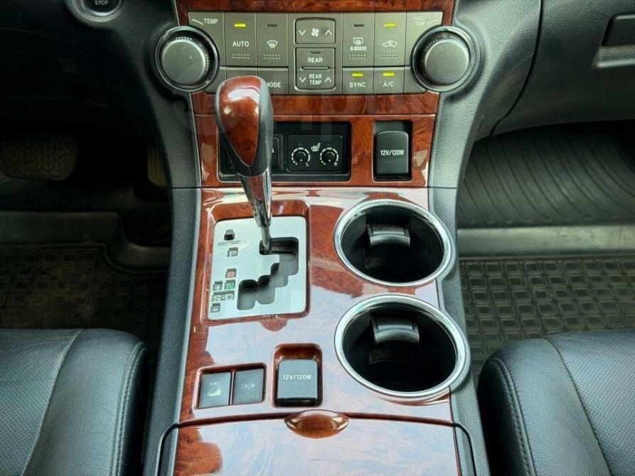 Toyota Highlander II (XU40) Рестайлинг Иркутск  - изображение 23