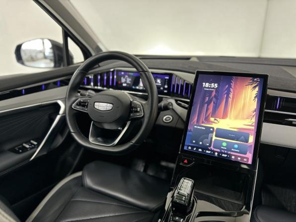 Geely Atlas II с пробегом 2024 года, цена 2 929 000 рублей, 39479 км, внедорожник, Автокод Объявления
