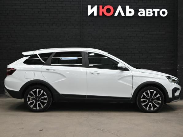 Lada (ВАЗ) Vesta I Рестайлинг (NG) с пробегом 2024 года, цена 1 590 000 рублей, 10000 км, универсал, Автокод Объявления