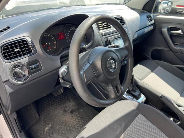 Volkswagen Polo V с пробегом 2012 года, цена 637 000 рублей, 247279 км, седан, Автокод Объявления