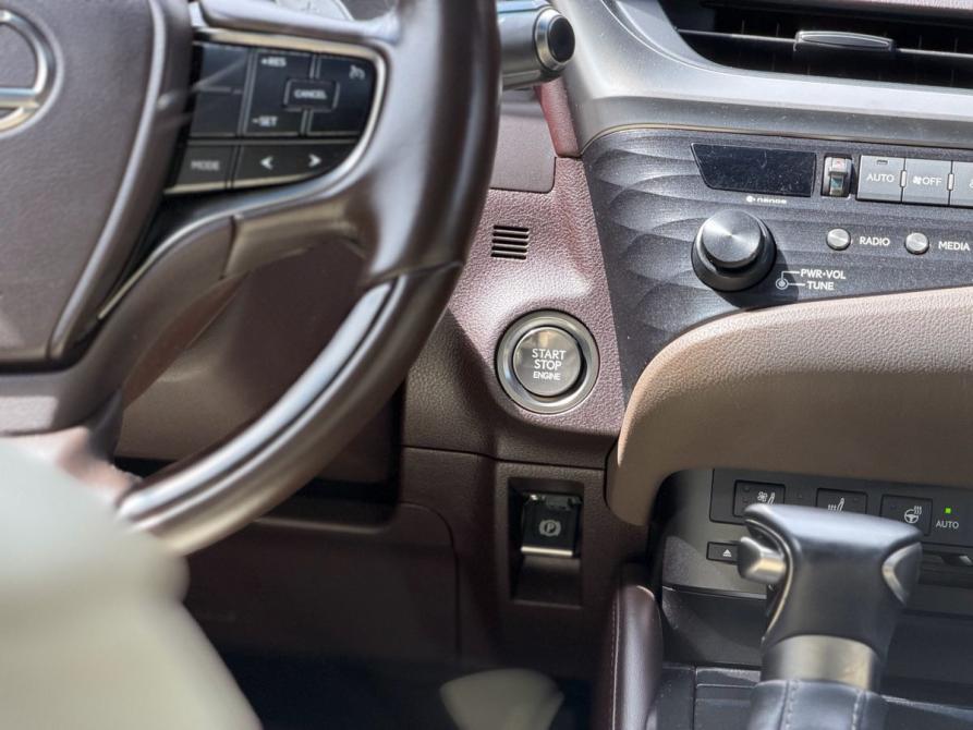 Lexus ES VII Волгоград  - изображение 22