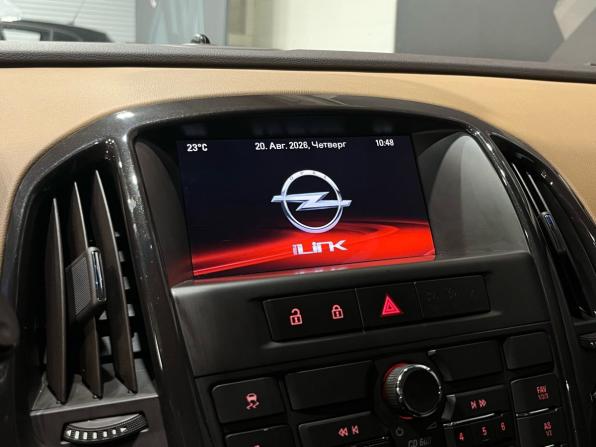 Opel Astra J Рестайлинг с пробегом 2015 года, цена 875 000 рублей, 132470 км, хэтчбек, Автокод Объявления
