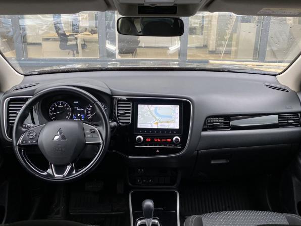 Mitsubishi Outlander III Рестайлинг 3 с пробегом 2021 года, цена 2 559 000 рублей, 69915 км, внедорожник, Автокод Объявления