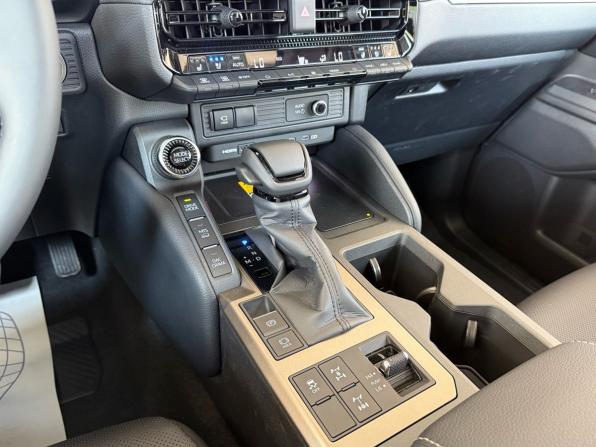 Toyota Land Cruiser Prado 250 Series с пробегом 2026 года, цена 12 760 000 рублей, 6 км, внедорожник, Автокод Объявления