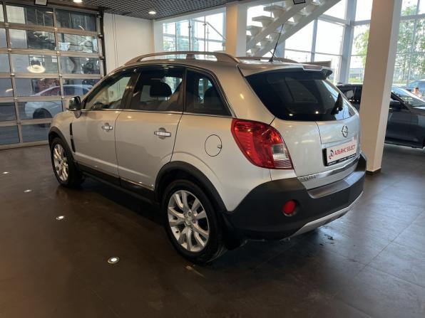 Opel Antara I Рестайлинг с пробегом 2013 года, цена 1 107 000 рублей, 133245 км, внедорожник, Автокод Объявления