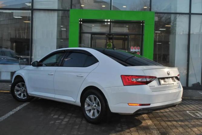 Skoda Superb III с пробегом 2019 года, цена 1 849 000 рублей, 61454 км, лифтбек, Автокод Объявления