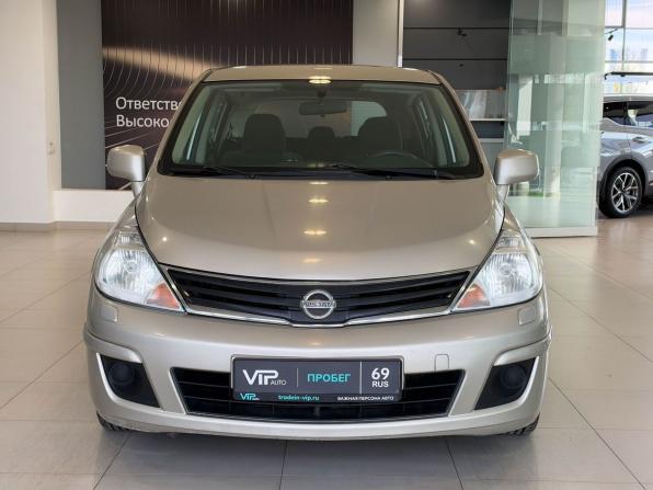 Nissan Tiida I Рестайлинг с пробегом 2010 года, цена 775 000 рублей, 211194 км, хэтчбек, Автокод Объявления