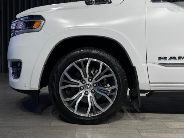 Ram 1500 V Рестайлинг с пробегом 2025 года, цена 10 990 000 рублей, 10000 км, пикап, Автокод Объявления