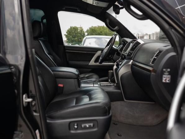 Toyota Land Cruiser 200 Series Рестайлинг 1 с пробегом 2012 года, цена 3 090 000 рублей, 160465 км, внедорожник, Автокод Объявления
