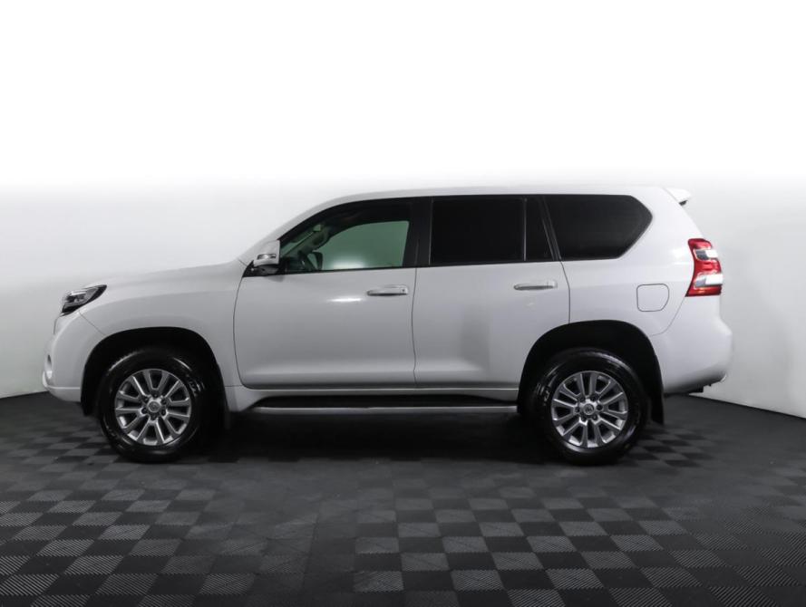 Toyota Land Cruiser Prado 150 Series Рестайлинг 1 Москва  - изображение 8
