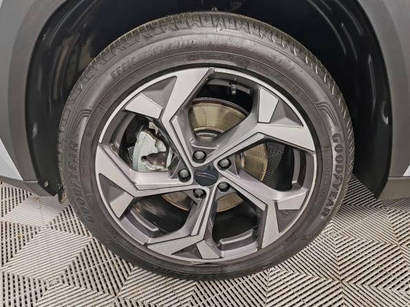Geely Atlas II с пробегом 2024 года, цена 2 799 000 рублей, 28106 км, внедорожник, Автокод Объявления