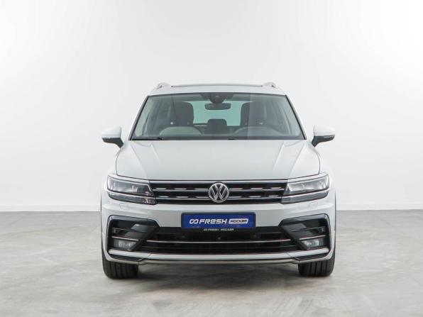 Volkswagen Tiguan II с пробегом 2019 года, цена 3 235 055 рублей, 135256 км, внедорожник, Автокод Объявления
