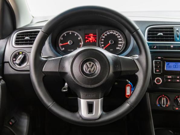 Volkswagen Polo V с пробегом 2011 года, цена 638 000 рублей, 178571 км, седан, Автокод Объявления